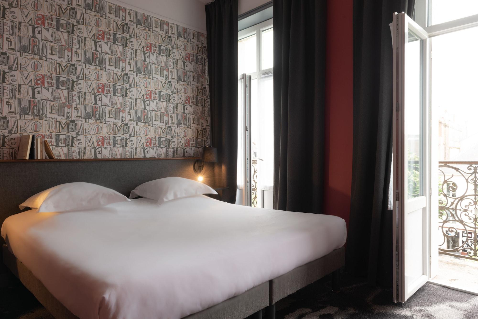 Hotel Bristol Reims Bagian luar foto