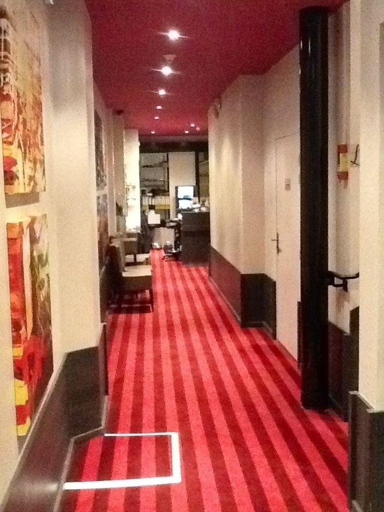 Hotel Bristol Reims Bagian luar foto